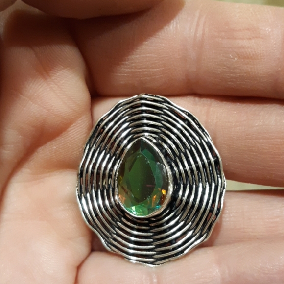 New Rainbow Mystic Topaz Silver Spiderweb Ring. - Picture 7 of 7